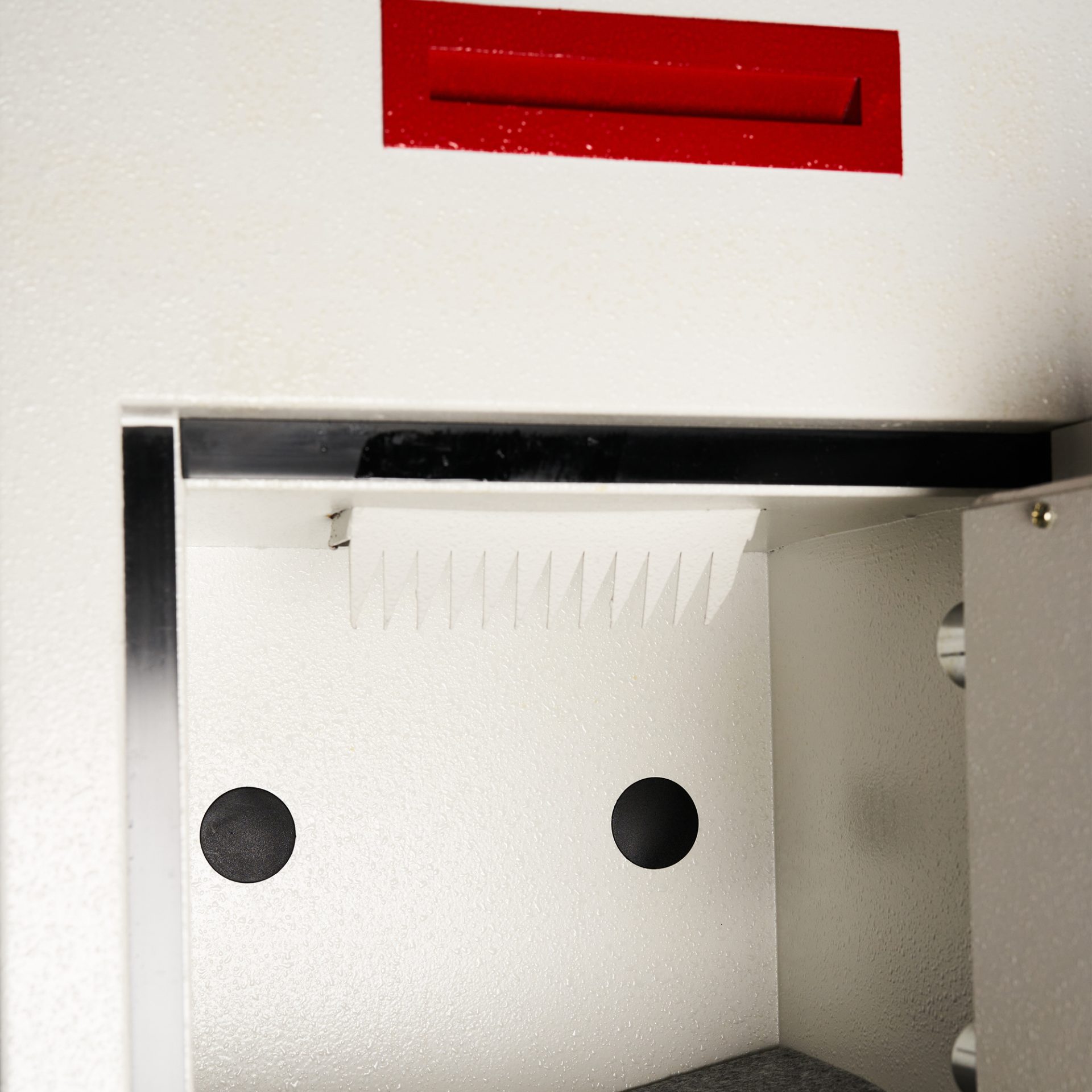 Einwurftresor | 131 KG | Einwurfschlitz | Geschäftskunden | Deposittresor | Sicherheitsstufe B